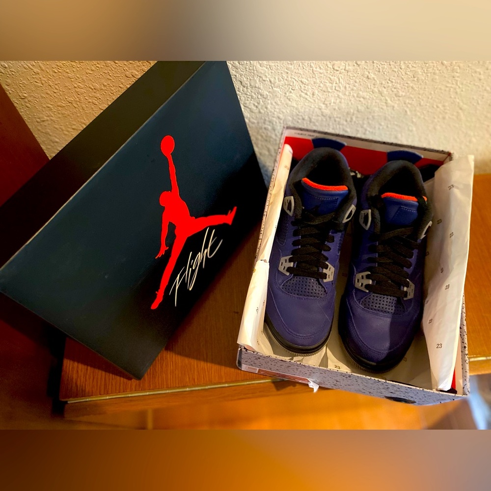 New! Authentic Nike Air Jordan 4 Retro Winterized Royal Blue Size 7Y